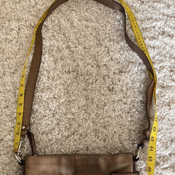 Coach purse - Picture 4 of 9